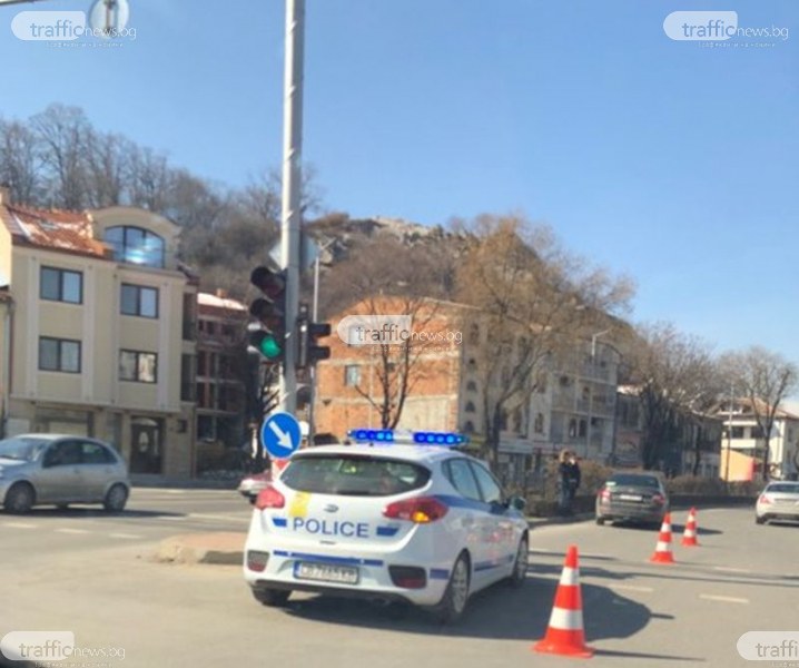 Кола помете жена в центъра на Пловдив, пострадалата е в болница СНИМКИ