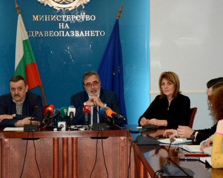 Експерти: Обсадени сме от морбили, не водете бебетата в чужбина!