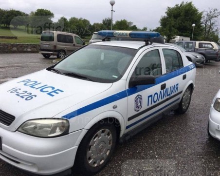 Заляха колата на пловдивчанин с неизвестна лепкава течност