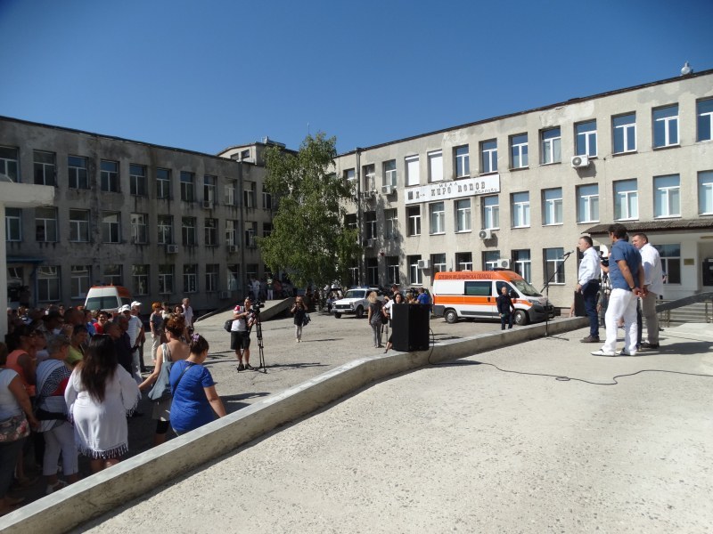 Медици от Пловдив, Карлово и Раковски се включват в националния протест