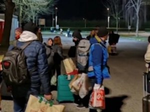 Кошмарна екскурзия: Студ, пеш и... Венеция през крив макарон