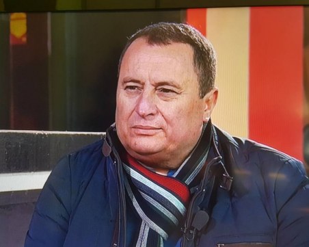 Гняв в Хитрино: Кметът подкара 