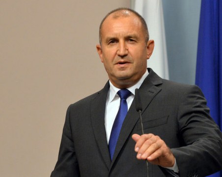 Радев контра на НАТО заради енергийните ни проекти