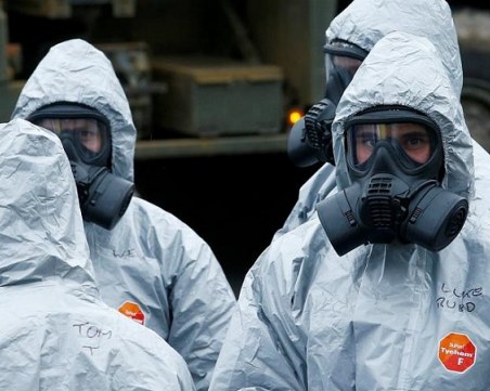 Разлив на химикали в САЩ! Десетки потърсиха лекарска помощ