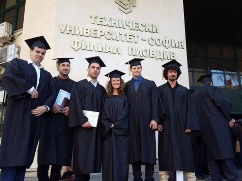 115 инженери се дипломират в Техническия университет в Пловдив днес
