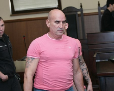 Голямо шубе тресе съдиите в  Бяла Слатина,  не искат да съдят Ценко Чоков