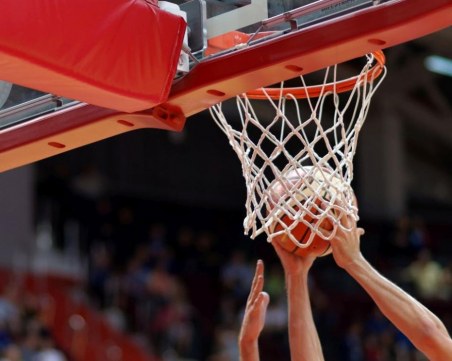 Обявиха извънредни полицейски мерки по време на купата на България по баскетбол