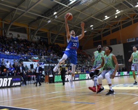 Левски Лукойл грабна баскетболната купа след драми и обрати срещу Берое