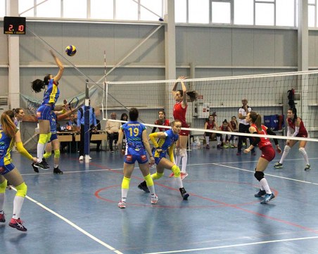 Марица на полуфинал за Купата след нова експресна победа