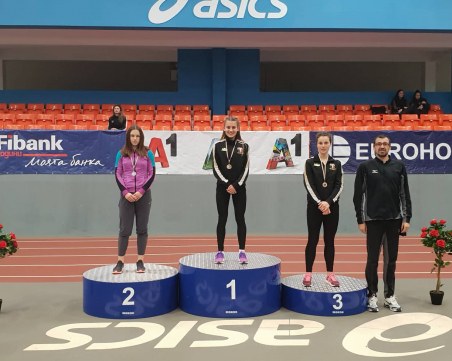 Наследничка на Ивет Лалова изгрява в Пловдив  ВИДЕО И СНИМКИ