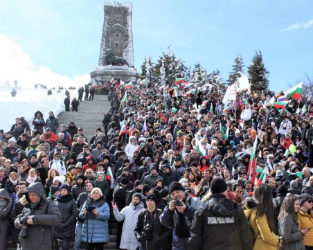 Шипка е една и е за всички! Да се смирим! ВИДЕО