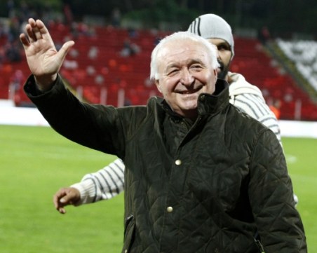 Легенда на ЦСКА: Бербатов ще ни развали отбора