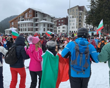 Похарчили сме 77 млн. лева през почивните дни около 3-ти март