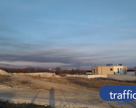 Гори сметището на село Първенец! Огнеборци гасят пламъците СНИМКИ