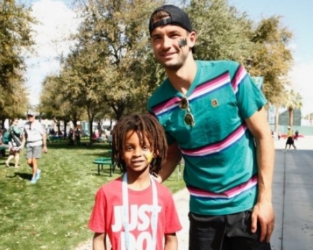 Гришо в ролята на аниматор преди големия турнир в Индиън Уелс ВИДЕО