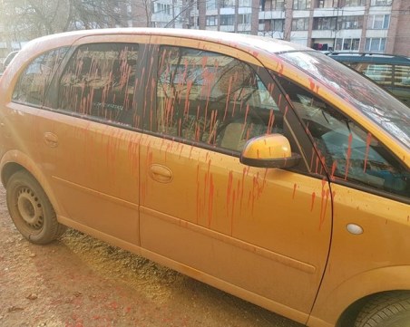 Кофа боя върху чужда кола - великотърновка стана жертва на хулигани