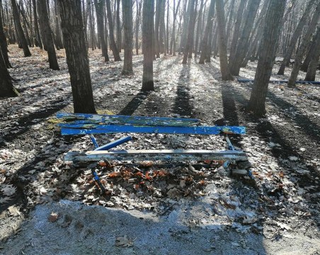 Месец преди финалната права и 11 млн. по-късно: Западен парк – в окаяно състояние (СНИМКИ)