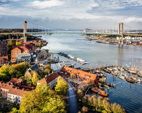 Пенсионер написа коментар във Facebook, отнесе глоба