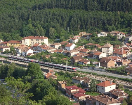 Удължават частичното бедствено положение в село Момина клисура