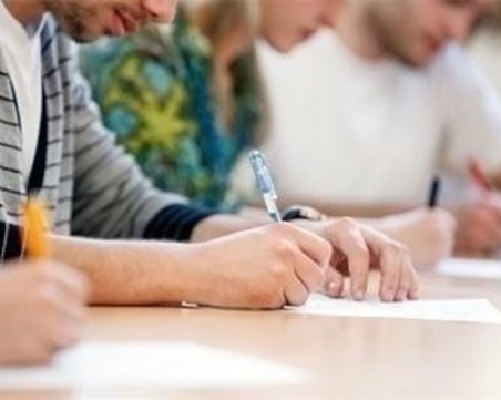 Започна подаването на заявления за явяване на матурите