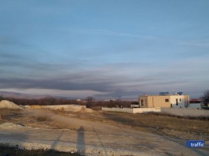 Гори сметището на село Първенец! Огнеборци гасят пламъците СНИМКИ