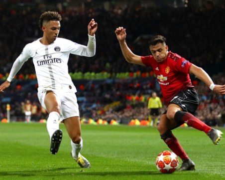 Манчестър Юн ще гони дивото с юноши тази вечер