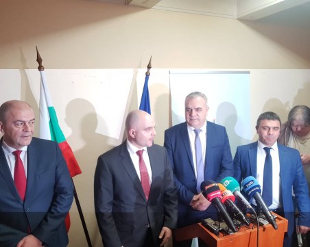 МВР купува нови 200 патрулки, 15 