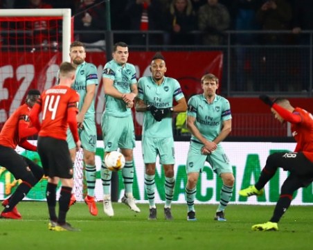 Рен направи тежък живота на 10 от Арсенал и мечтае за четвъртфинал