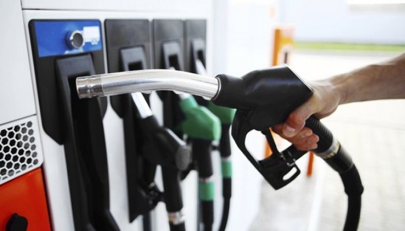 Първоаприлска бензинова криза: Смут с новите касови бонове за горивата