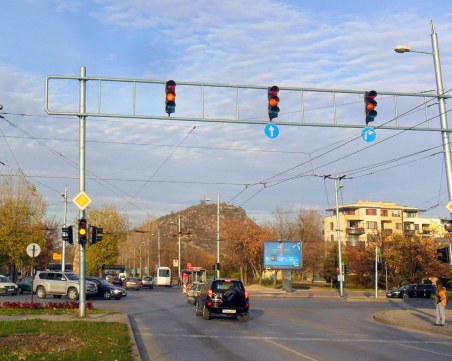 Изключват два светофара в Кючука през уикенда