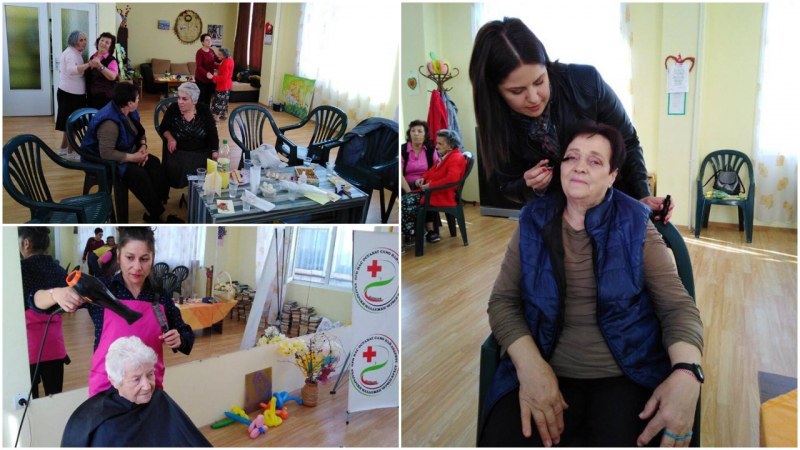 Добрина и красота! Ето как посрещнаха 8 март дамите от Дом за стари хора в Пловдив СНИМКИ