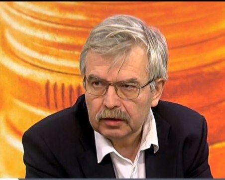 Идва ли краят на ниските лихви и евтините кредити? По-лоша ли ще е 2019-а за джоба ни? ВИДЕО