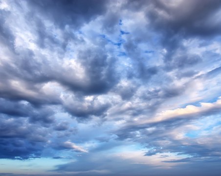 Студът и облаците се завръщат от утре