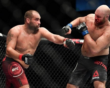 Багата прибира тлъста сума за първата си победа в UFC ВИДЕО