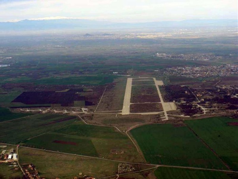 Разчистват летище край Пловдив, задава се мащабно международно военно учение