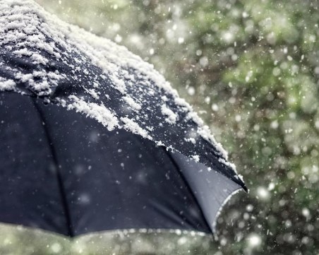 Градусите падат с 10, снегът се завръща. Пролетта пристига през уикенда