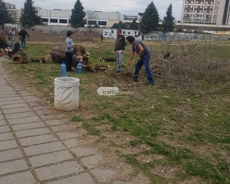 Пловдивчани, бранещи парка в Кършияка, влизат в местния парламент с исканията си