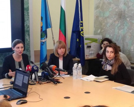 Заменят безплатно 10 хиляди печки на дърва и въглища с еко варианти