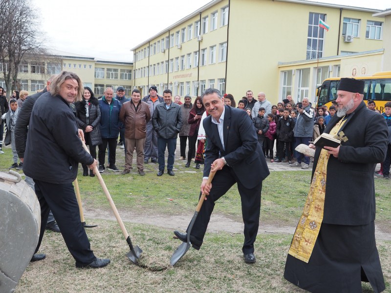 Дадоха старта на строежа на нова детска градина в село Калековец