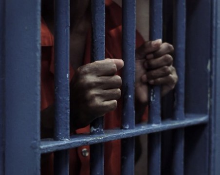 Каналджия осъди затвор с изповед: Биехме се с врабчетата за храна!