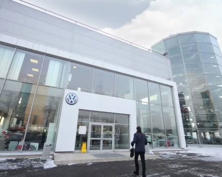 Volkswagen ще съкрати 7000 души