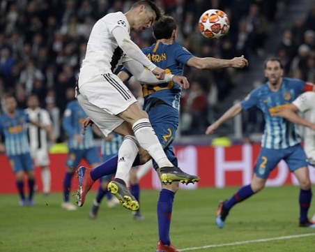 Роналдо смята да играе до 40, но и сега рекордите му са впечатляващи ВИДЕО