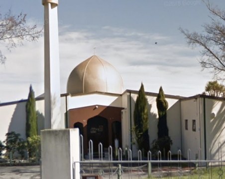 Кървав терор над две джамии в Нова Зеландия – десетки жертви, десетки ранени СНИМКИ