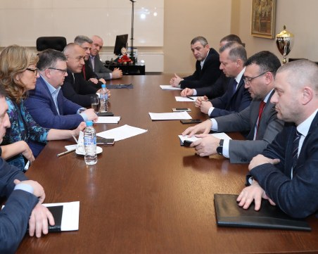 Убиецът от Нова Зеландия е бил в България! Камери са засекли лицето му