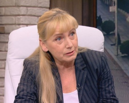 Елена Йончева е номинирана за водач на листата от изпълнителното бюро на БСП