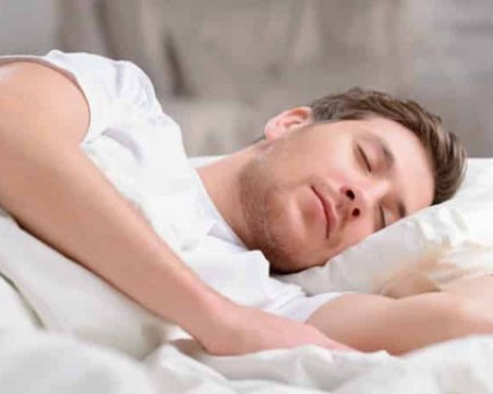 Хиляди българи страдат от сънна апнея, теглят кредити за лечение