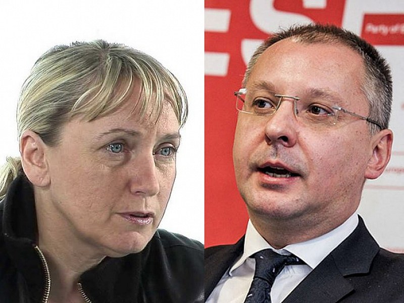 Йончева и Станишев в опит да умиротворят БСП