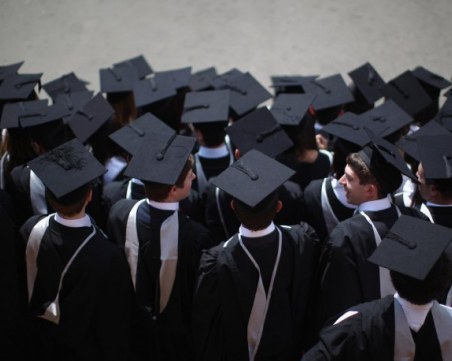 От какво се вълнува младият българин и консуматор ли е той? ВИДЕО