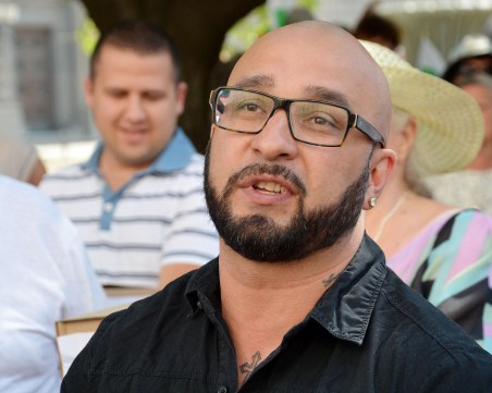 Шамара жали за Кобака, пусна любимото му парче ВИДЕО