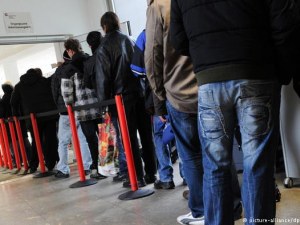 20 хиляди горят с помощите заради мързел